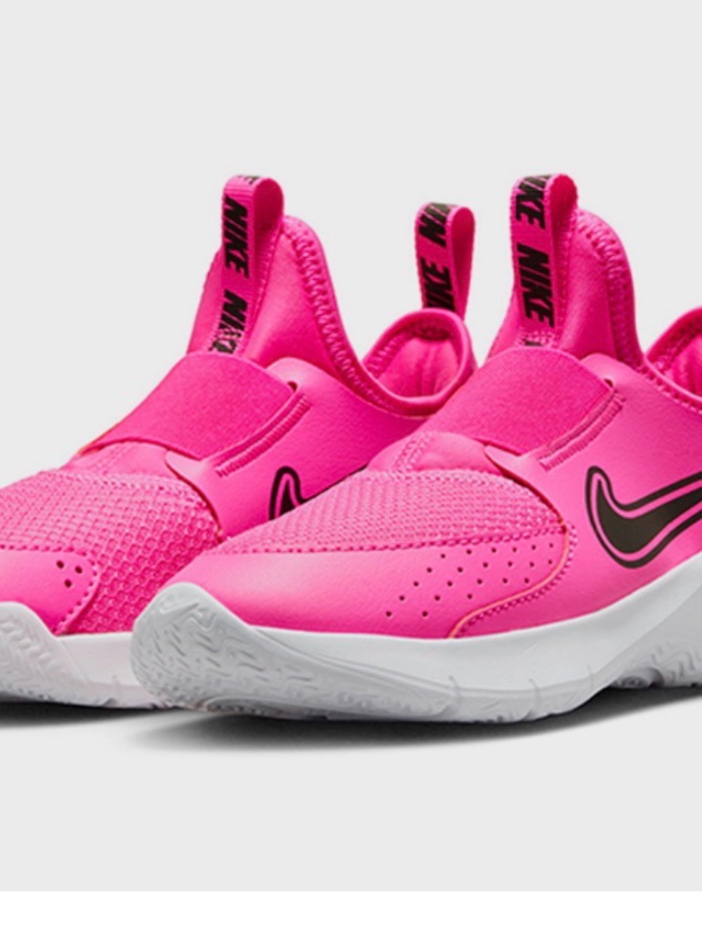 Nike Flex Runner 3 Slip-On Sneakers in Hot Pink with Black Swoosh..size 4Y